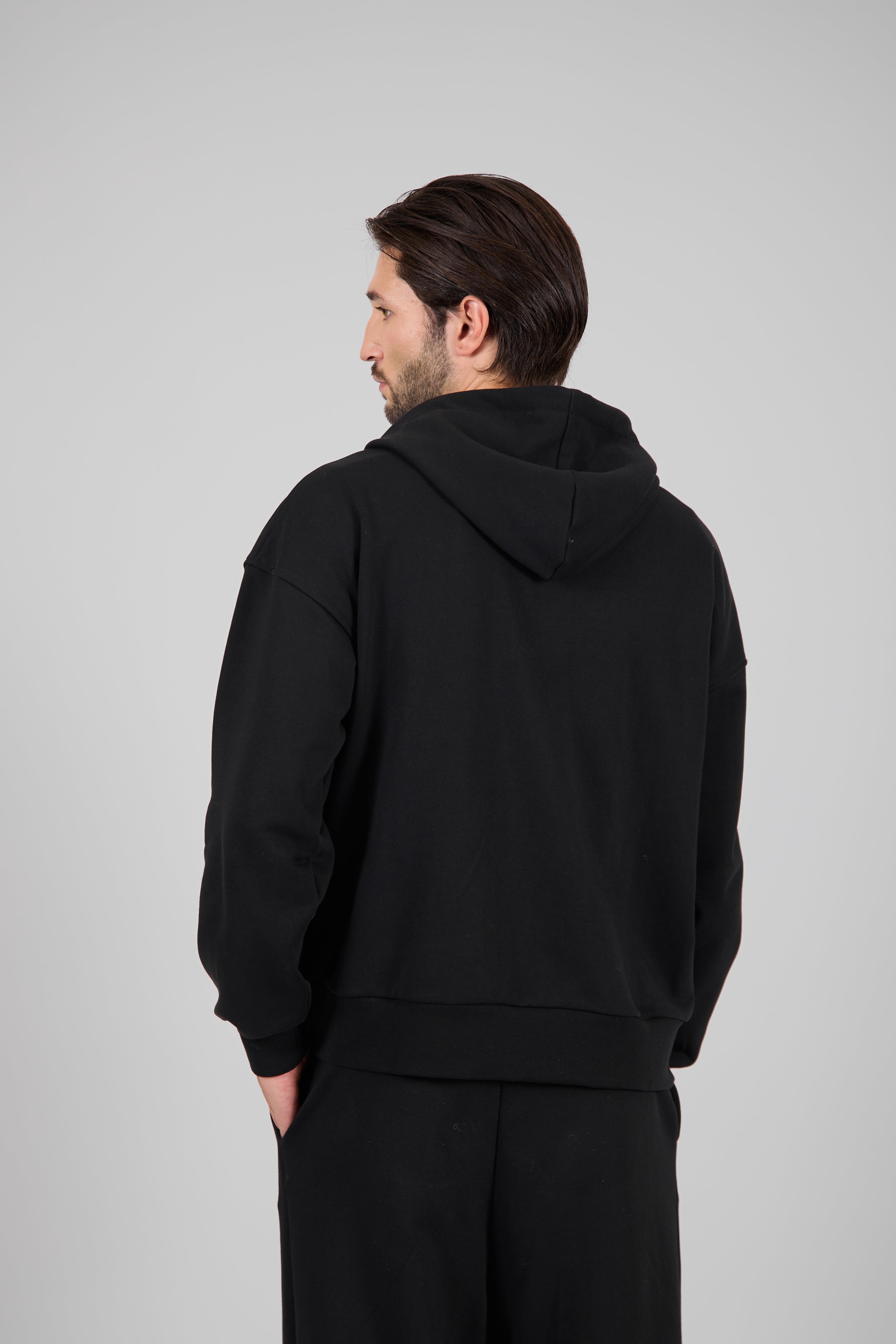 IN-BLACK ZIP-UP HOODIE – Felpa con cappuccio e zip