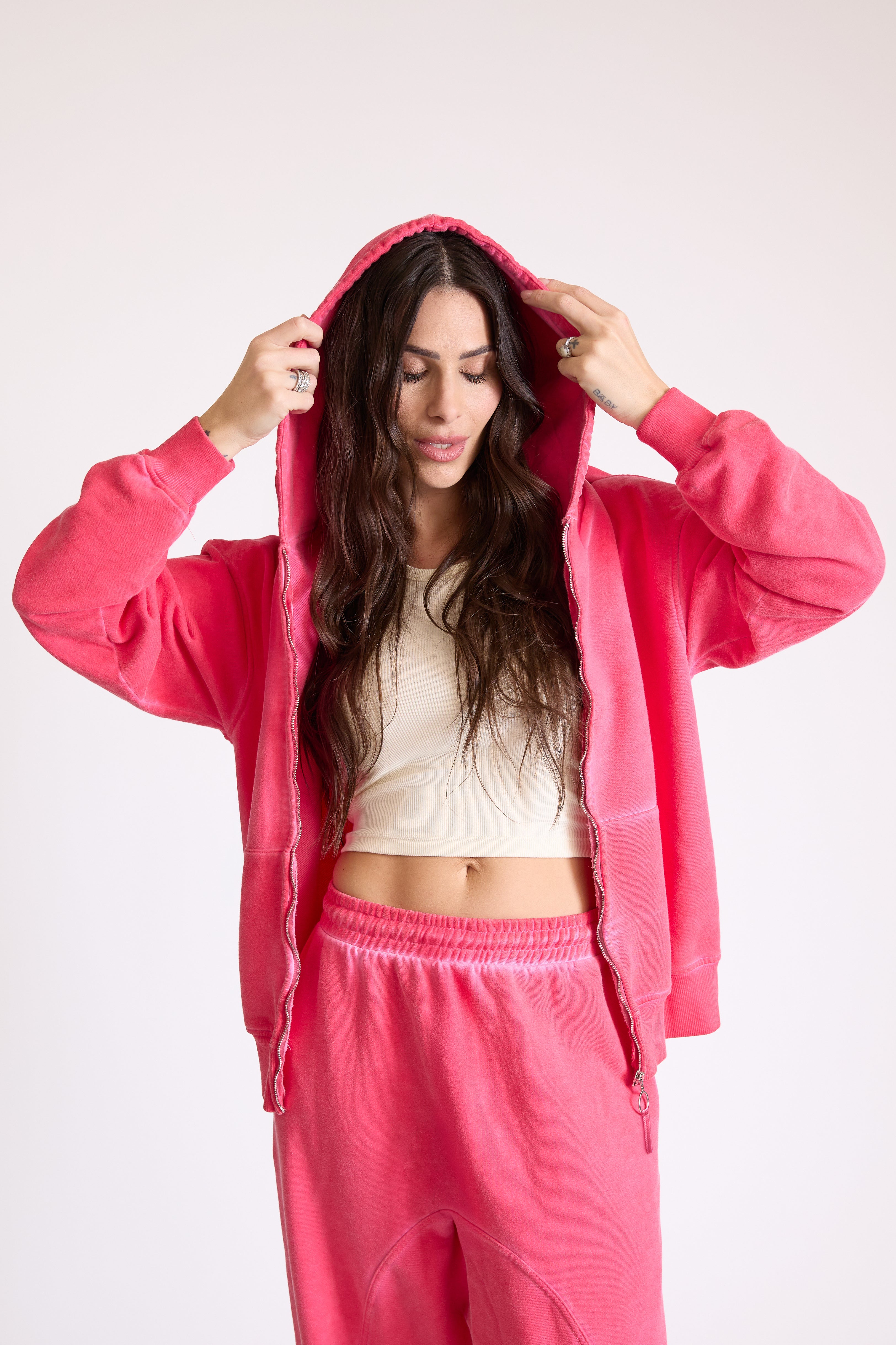 BLACKOUT ZIP-UP HOODIE – Zip-up hoodie