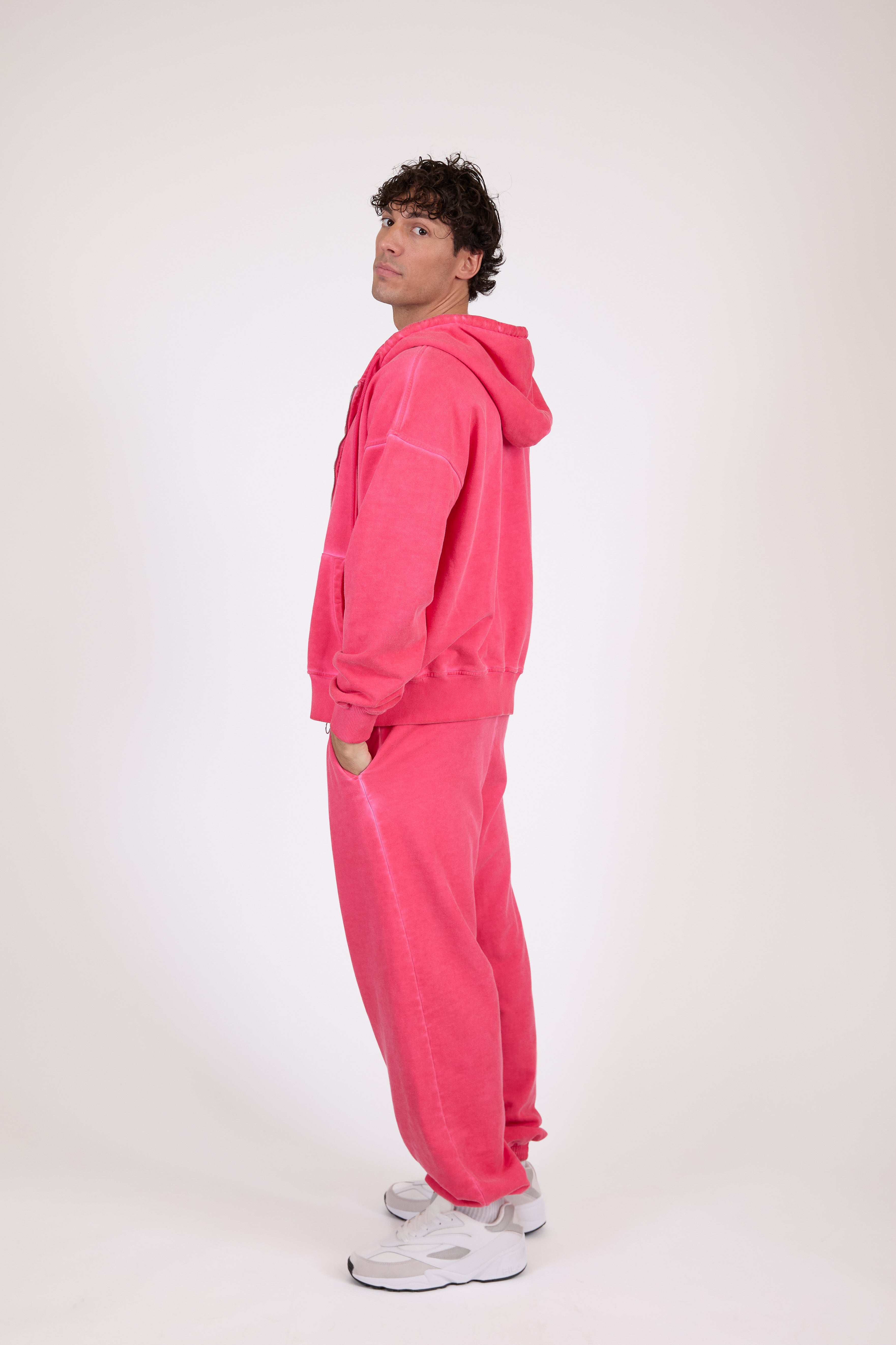 BLACKOUT ZIP-UP HOODIE – Zip-up hoodie