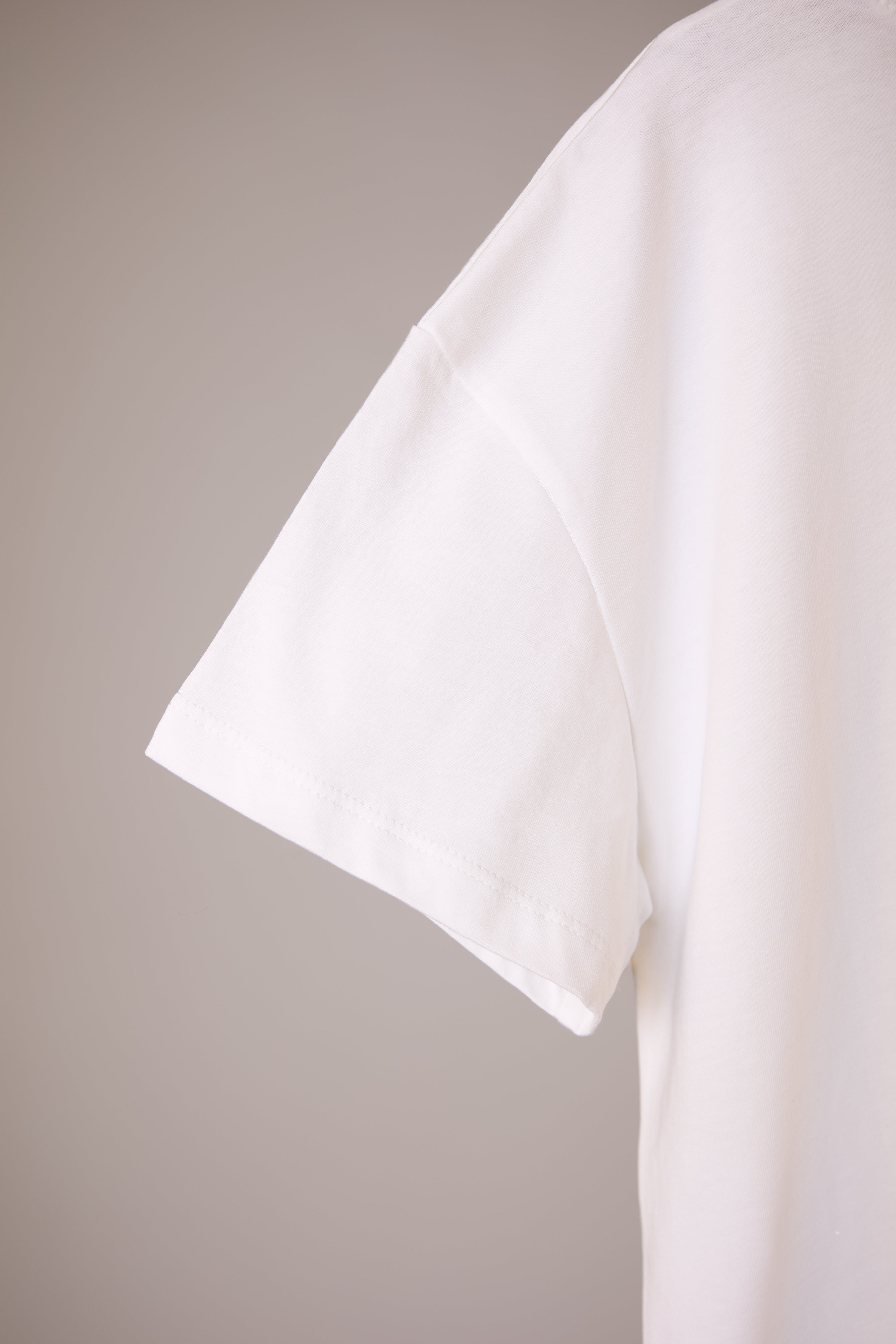 VIBE – T-shirt in cotone