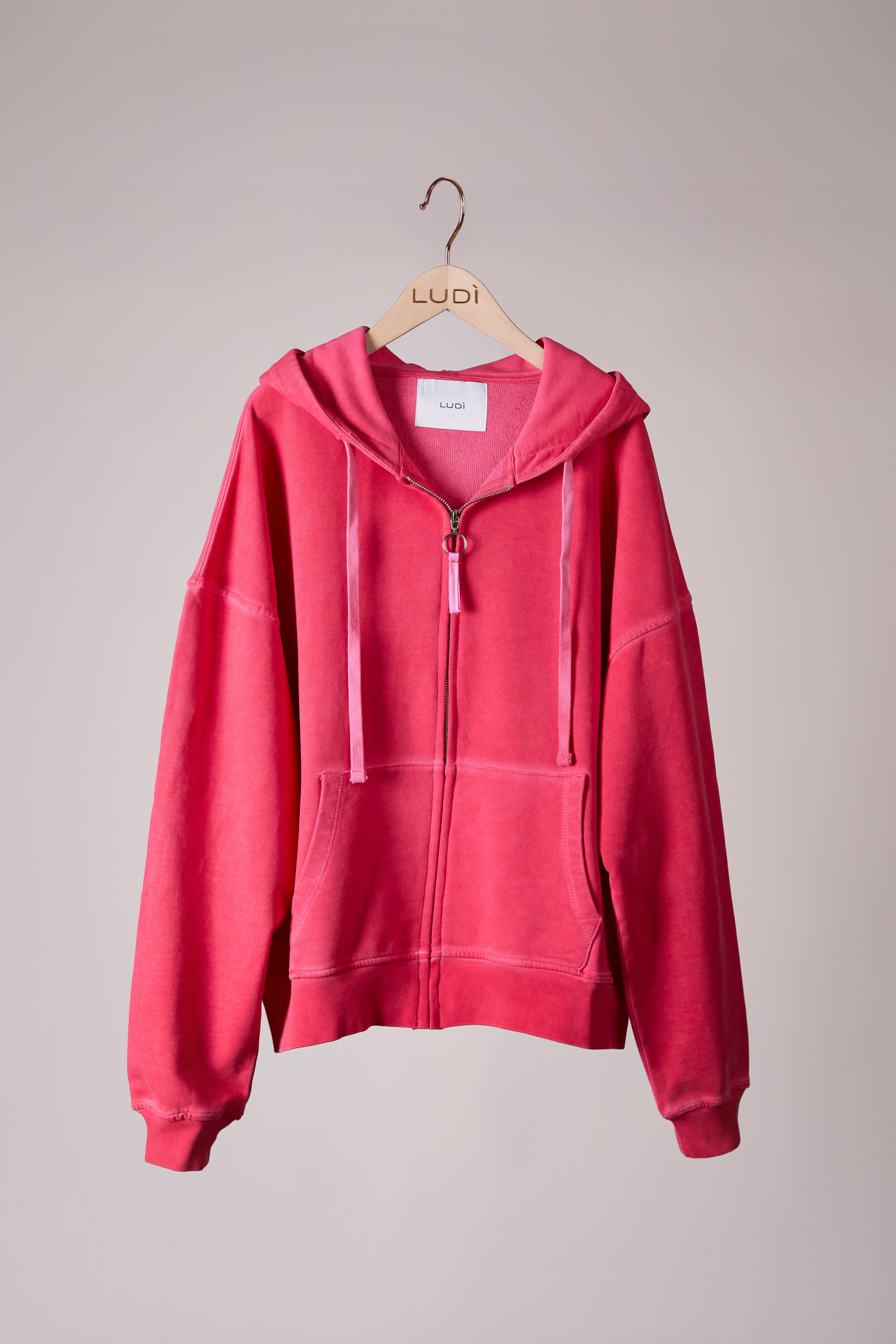 BLACKOUT ZIP-UP HOODIE – Zip-up hoodie