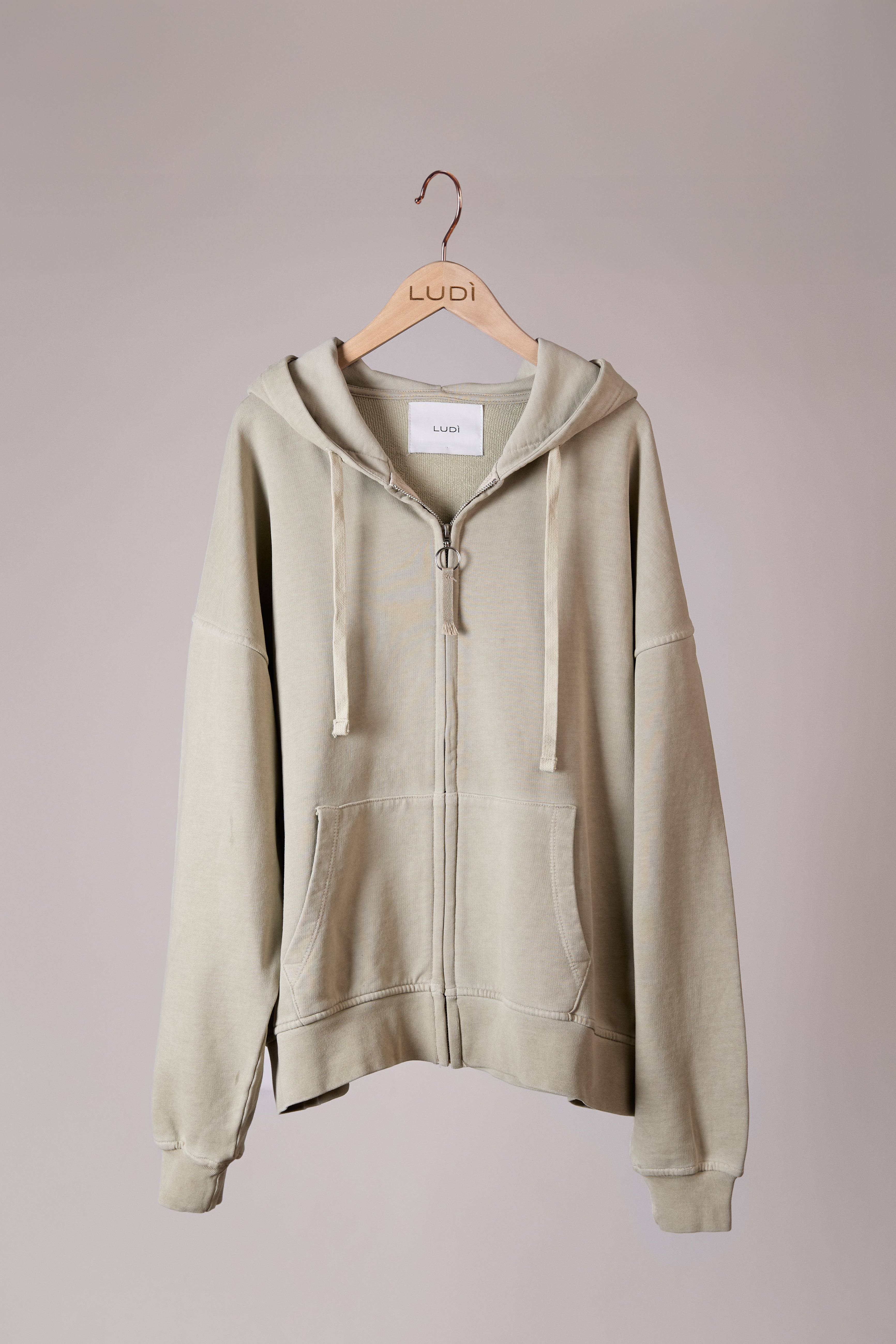 BLACKOUT ZIP-UP HOODIE – Zip-up hoodie