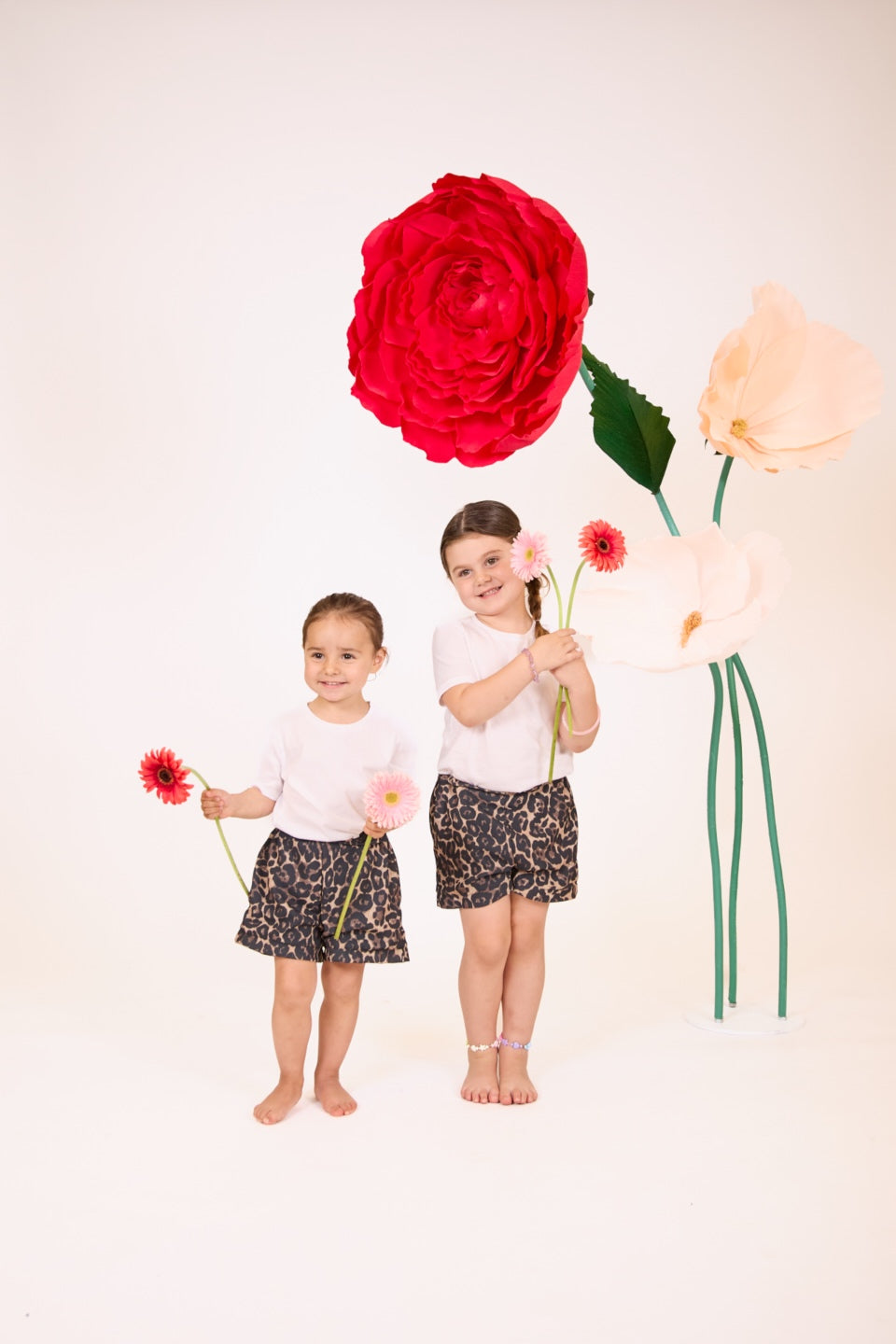 LOS ENAMORADOS KIDS SHORTS - Pantaloncino animalier